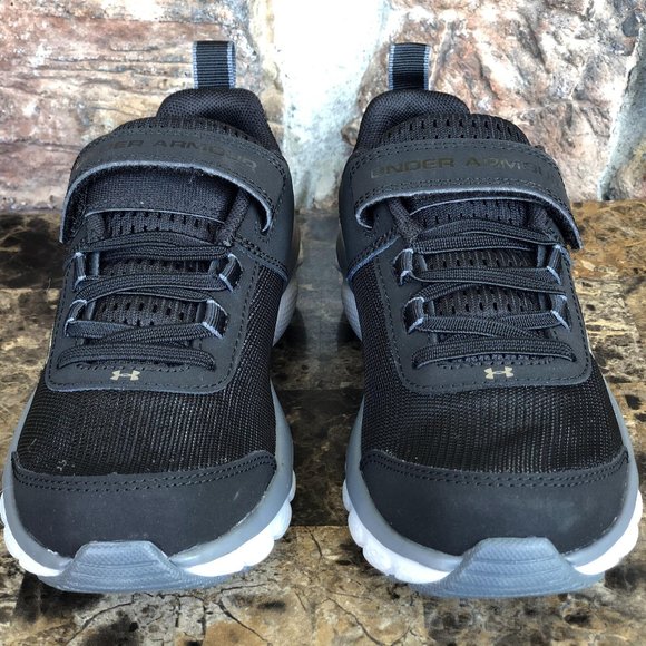 Under Armour Assert 8 Stay-Put Closure sneakers - Picture 9 of 12